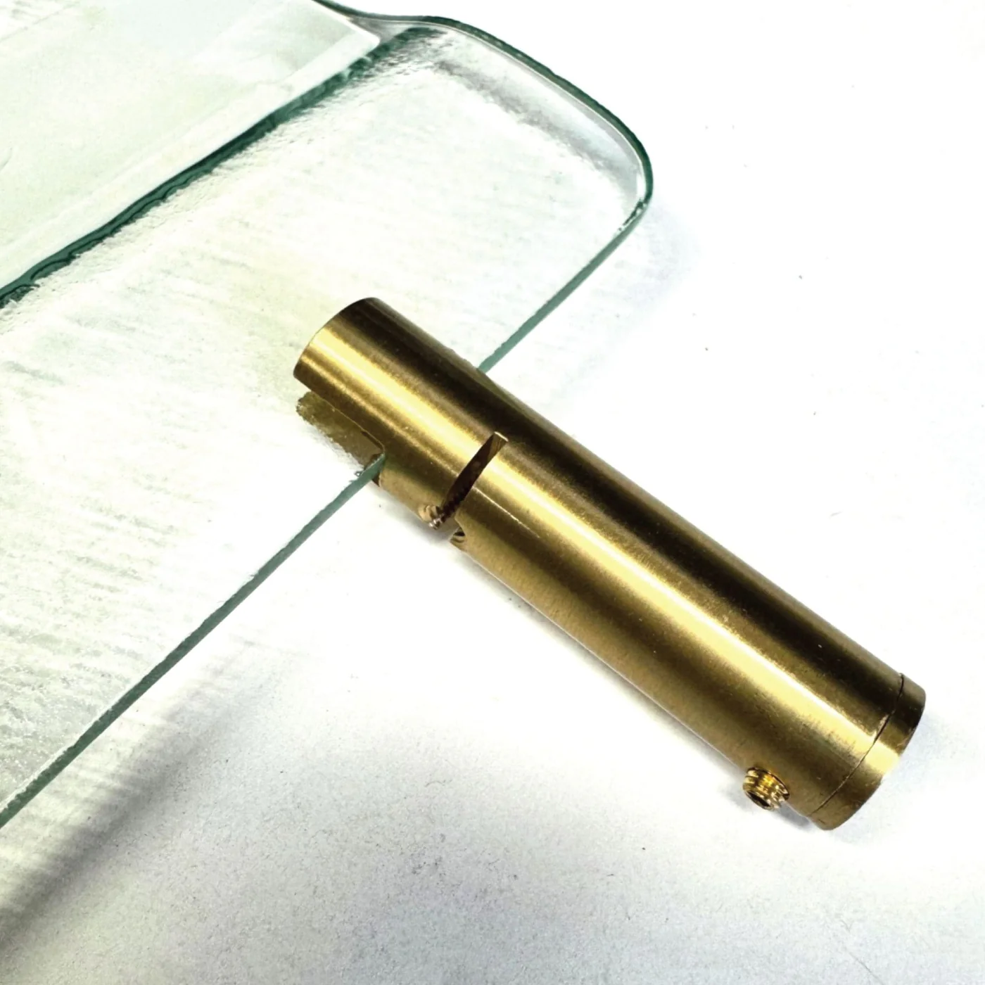 Float-Gold-Wall-Bracket-for-Cradles-1.webp