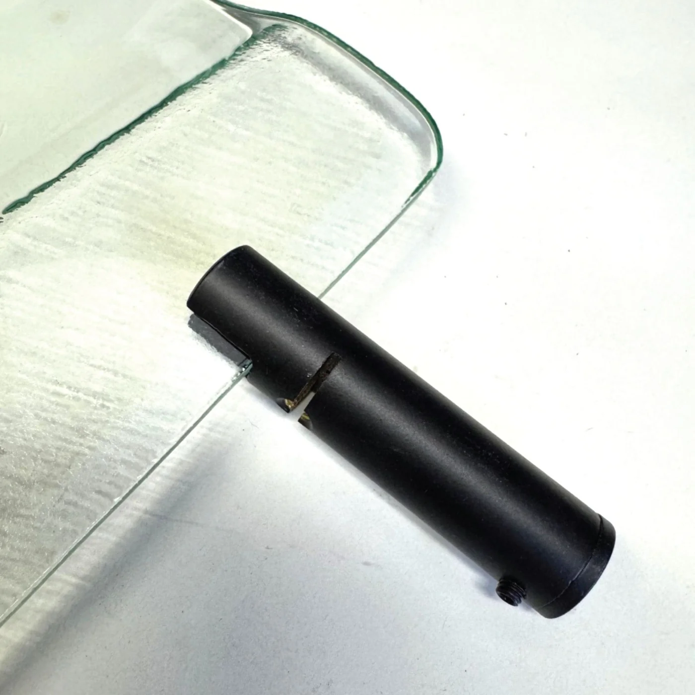 Float-Matte-Black-Wall-Bracket-for-Cradles-1.webp