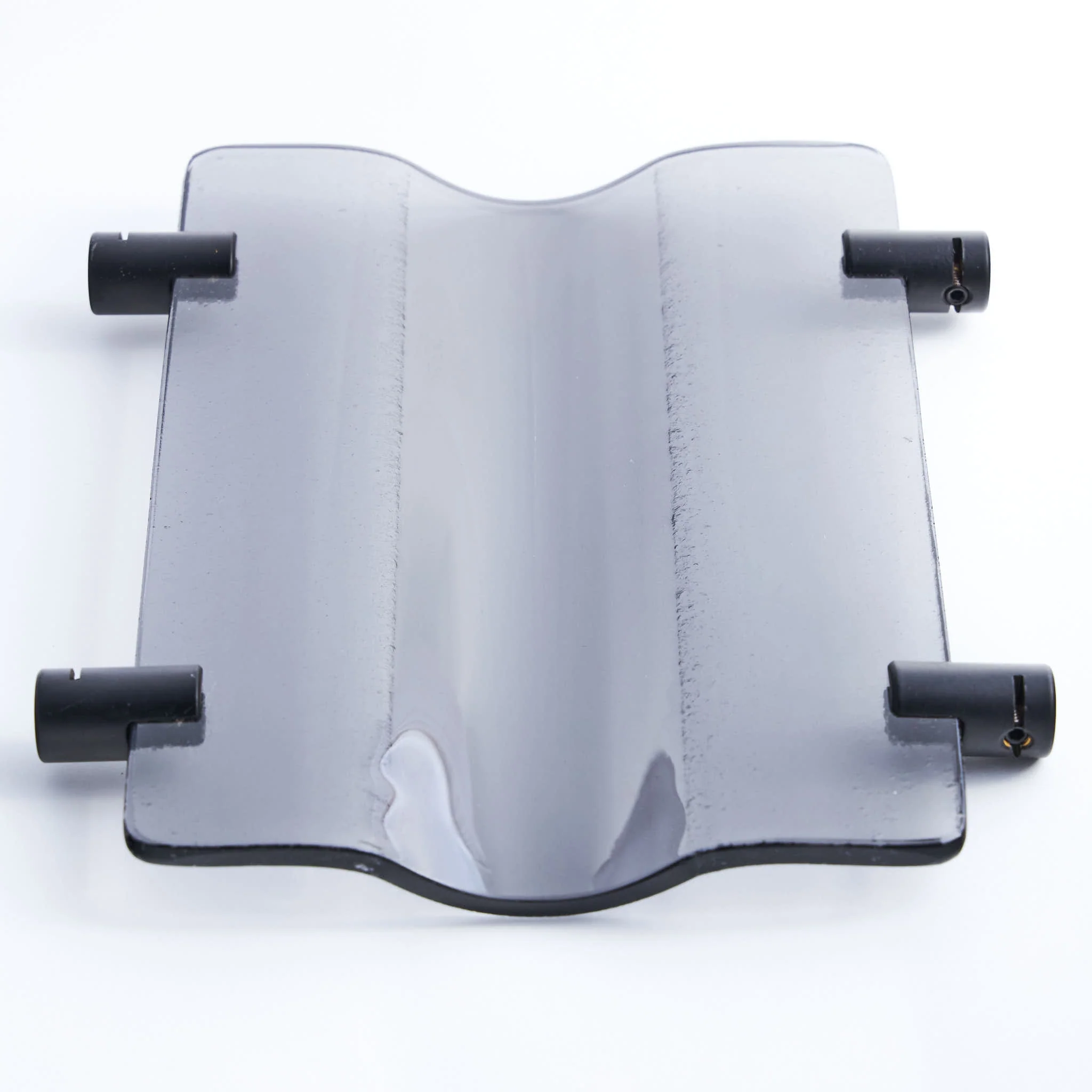 float-dark-cable-glass-custom-wine-racks-1.webp
