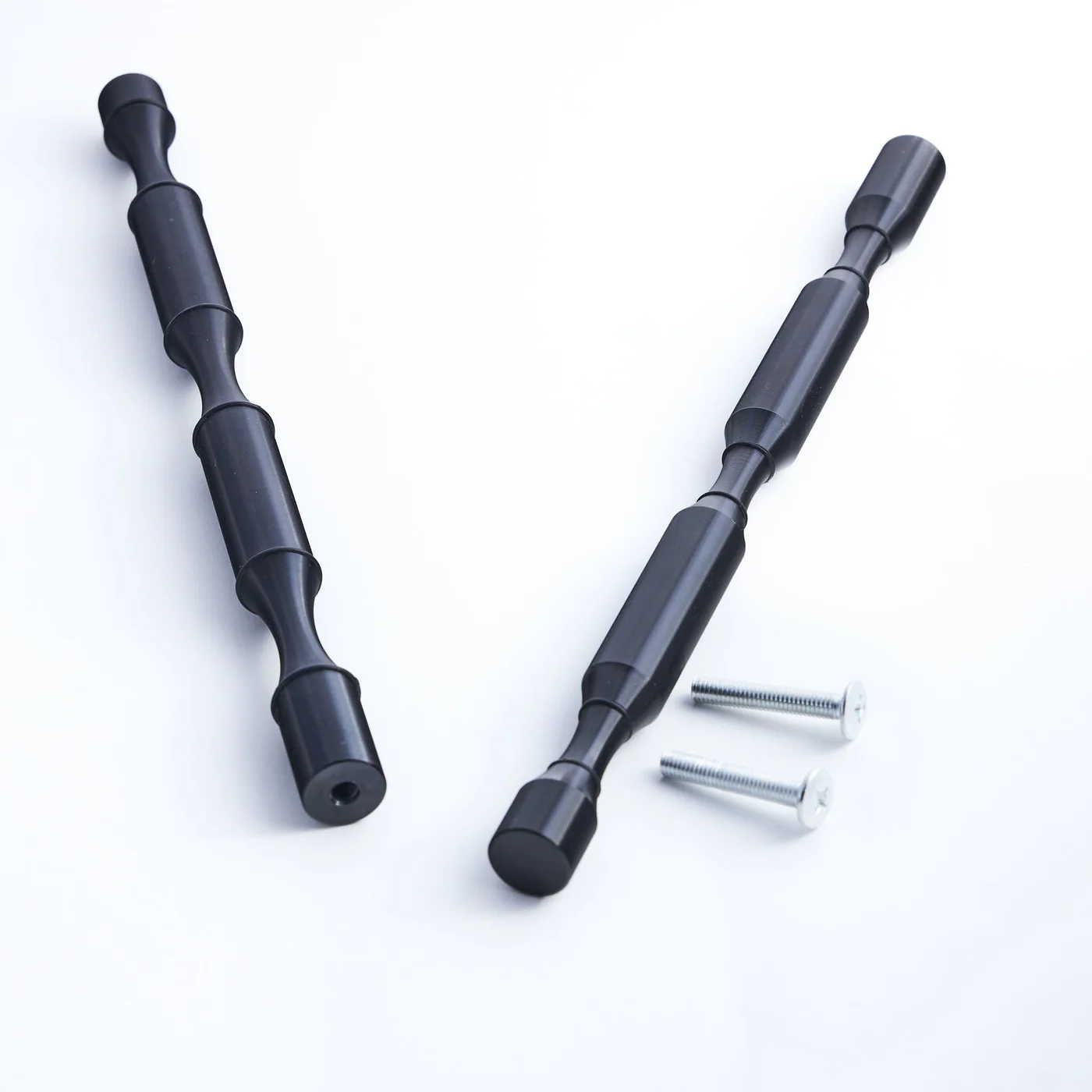 three-bottle-pegs-4-1.webp